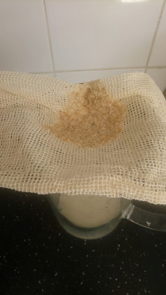 Oats milk straining